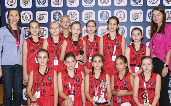 Девушки 2010 - серебряные призеры турнира 